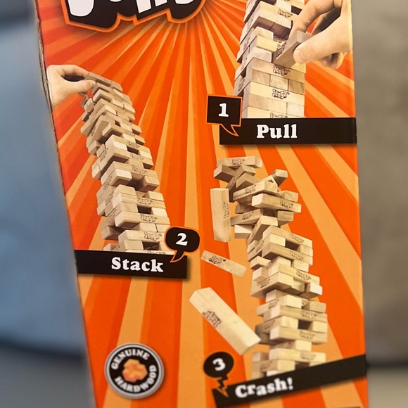 Jenga Classic - Picture 2 of 5